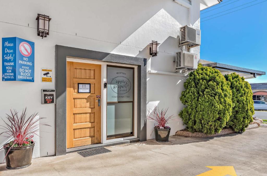 Stanthorpe Hotel | Apple & Grape Motel