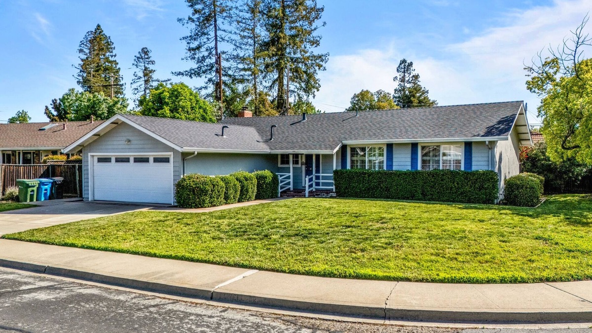 Santa Clara House | Apple Park Home