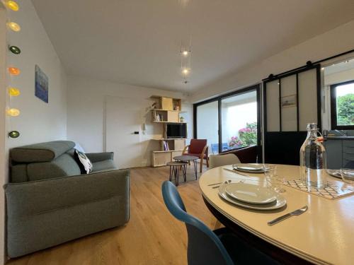 La Rochelle Apartment | Appt 2 pièces cabine LA ROCHELLE - LR090-A301