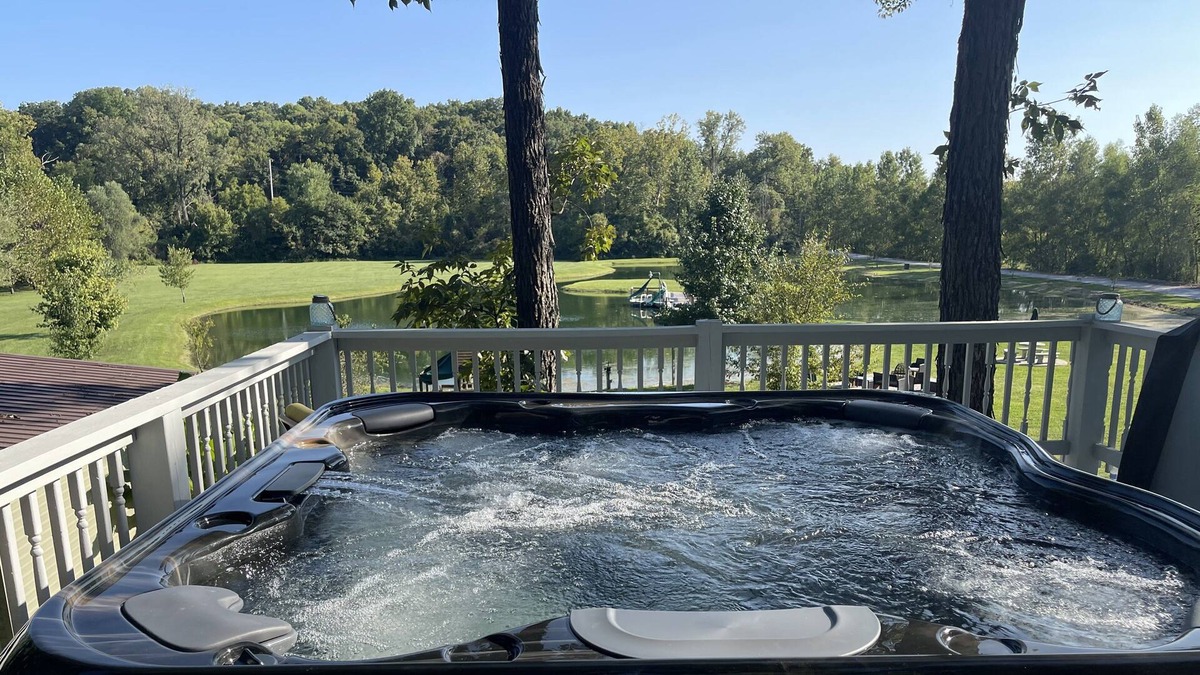 Renault House | April Deals! Great hot tubbing and fire pit weather!