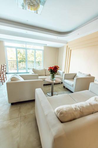 Arusha Hotel | Aprile Njiro Hotel