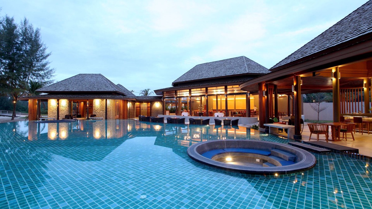 Khao Lak Resort | APSARA Beachfront Resort and Villa