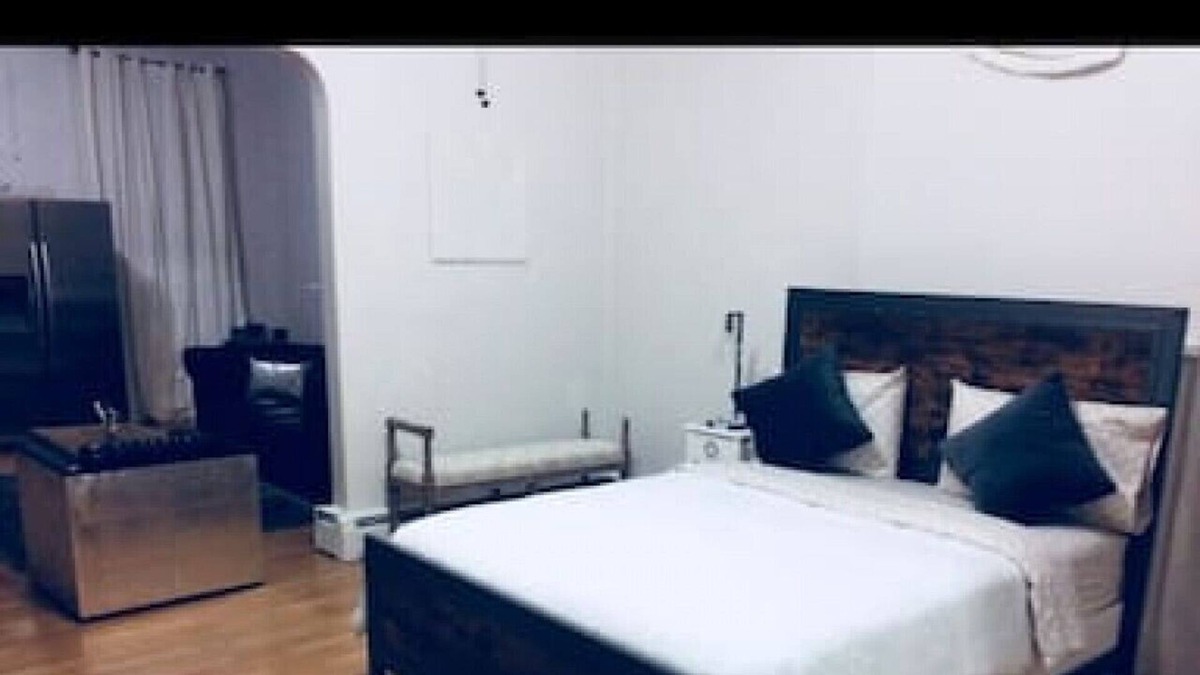CUF Apartment | Apt #1 · Clean and Large loft apt near UC and OTR