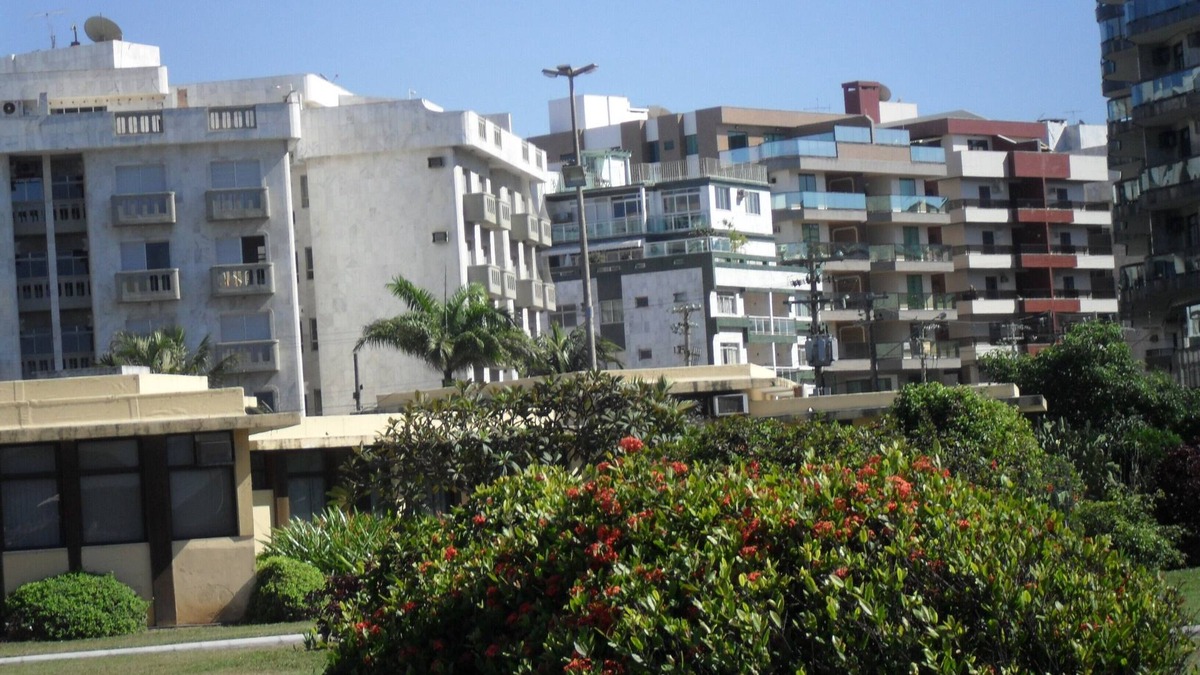 Vila Nova Apartment | APT 2 QTS IN THE 1ST BLOCK OF PRAIA DO FORTE AIR CONDITIONING W/WIFI