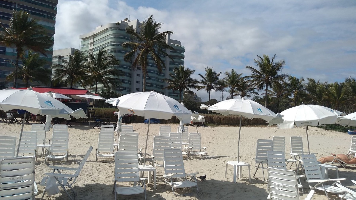 Sao Lourenco Apartment | Apt 2 Sleeps Jardim São Lourenço / Itaguaré 6 adults 2 children + Beach Kit