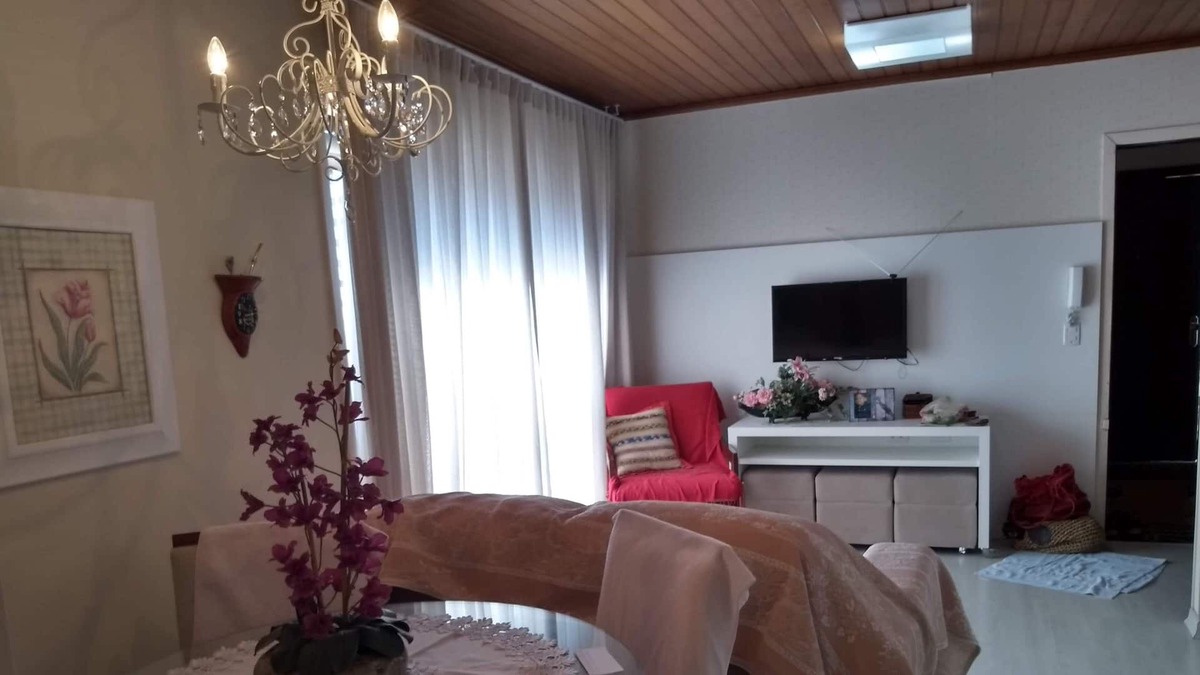 Torres Apartment | Apt 3 blocks from the beach and 2 from downtown