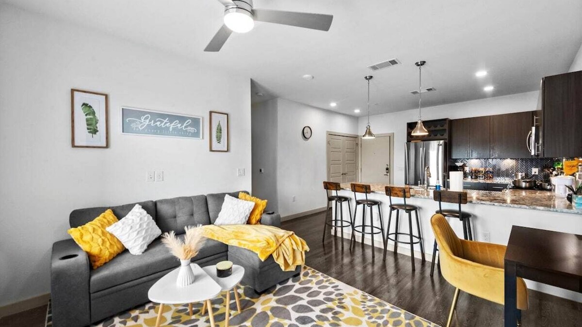 McKinney Apartment | Apt 335 · Luxury 2Bd Queen Unit | Free Parking |Hwy121| TPC