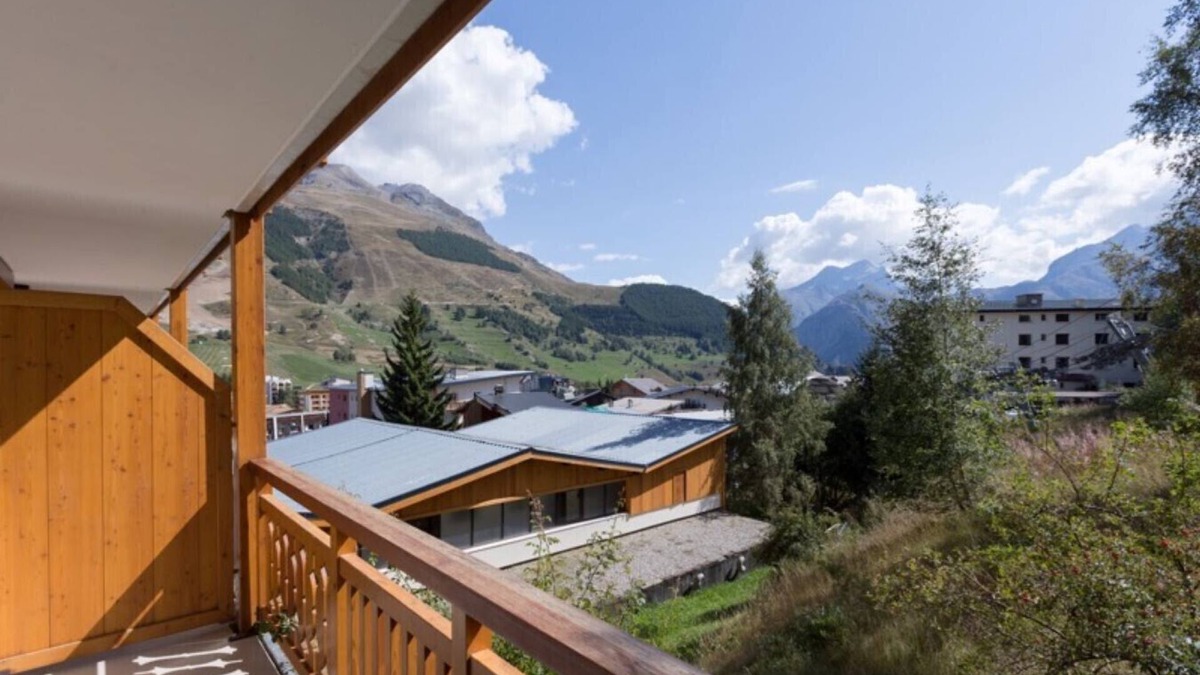 Les Deux Alpes Apartment | Apt 4/6 pers, near the ski station, balcony