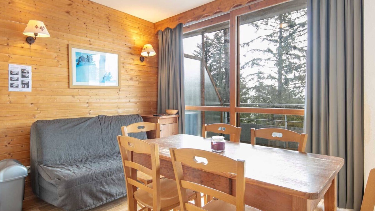 Chamrousse Apartment | Apt 4/6 ppl near the ski runs