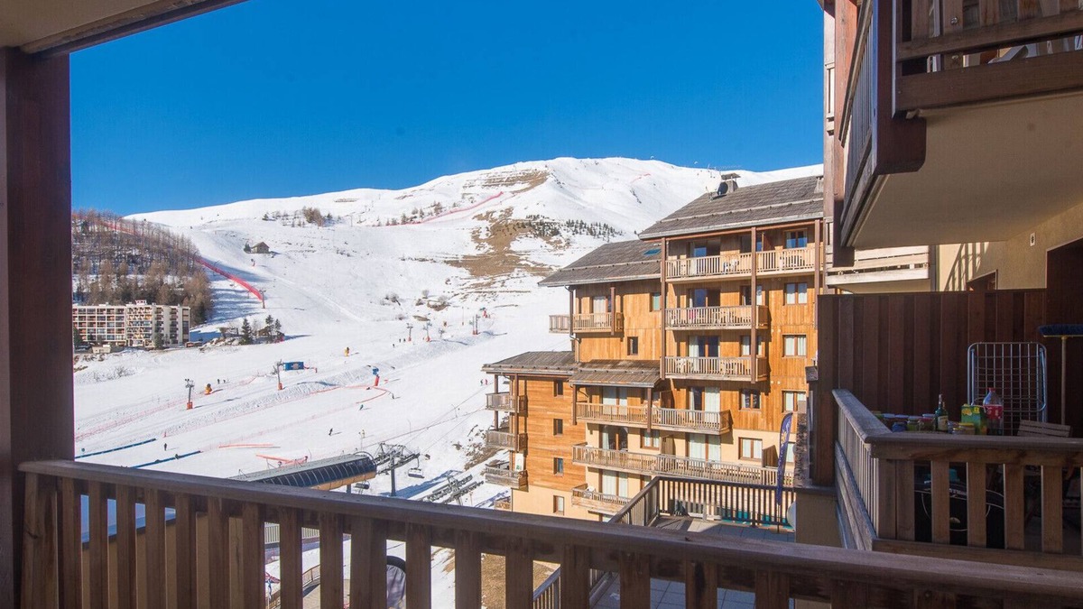 Orcieres-Merlette Apartment | Apt 4/6 ppl near the ski runs, family friendly