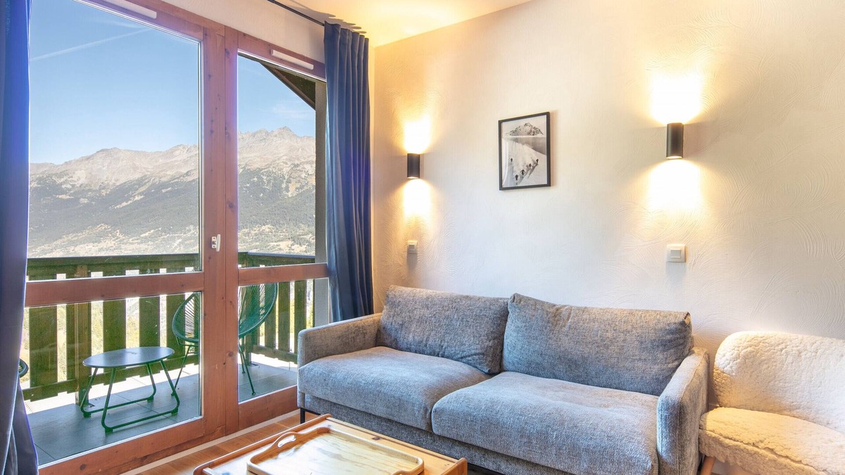 Valfrejus Apartment | Apt 4 ppl, balcony, near the ski runs