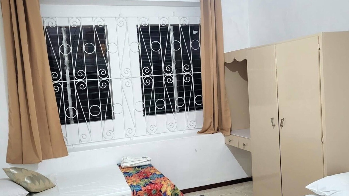 Rockley Apartment | Apt 7. A spacious apartment, great for groups as it sleeps 8 people comfortably.