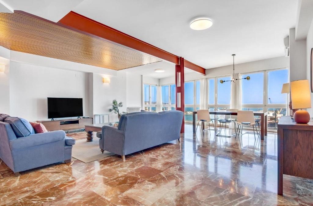Ensanche Centro Apartment | Apt Alameda de Colon Solo Familias