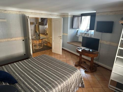 Rione VIII Sant'Eustachio Apartment | Apt Aurea Domus al Pantheon