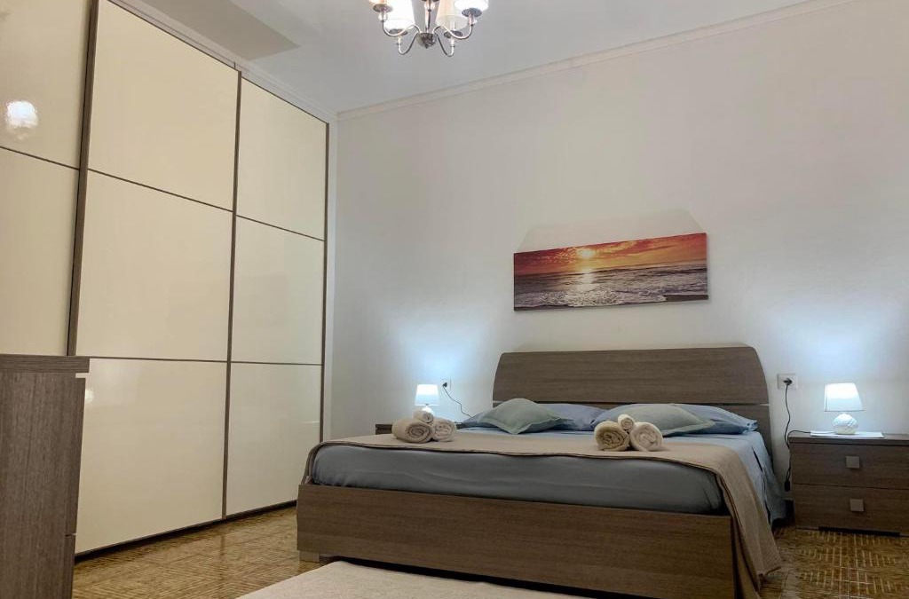Assemini Apartment | Apt con portico privato vicino Cagliari Airport