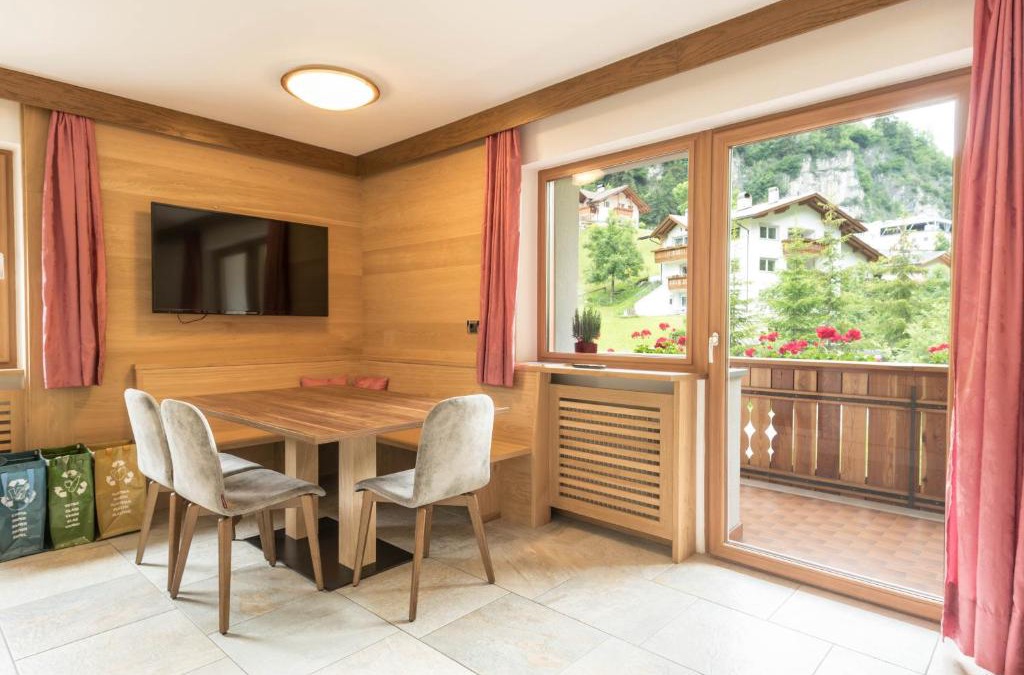 Santa Cristina Val Gardena Apartment | Apt Emil - Haus Kostner