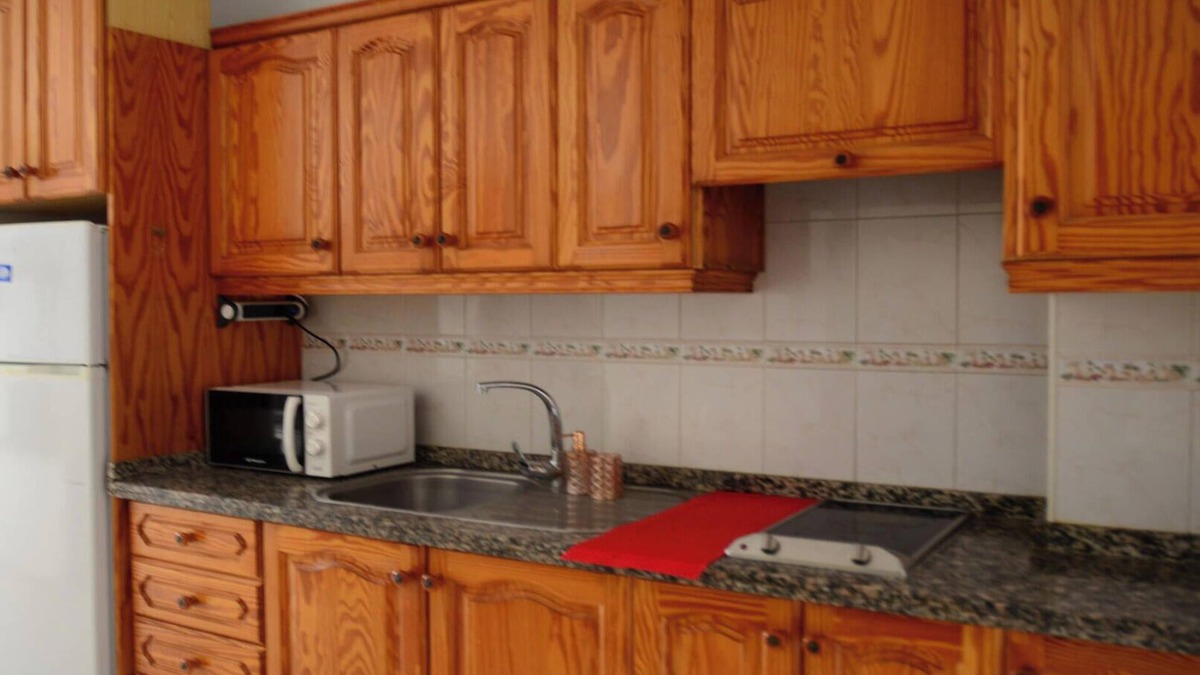 Vueltas Apartment | Apt. ManRey 1B - Ambar