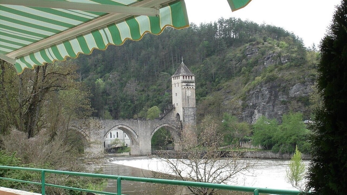 Cahors Apartment | Apt T3 air-conditioned, on the 1st floor of a character residence in CAHORS