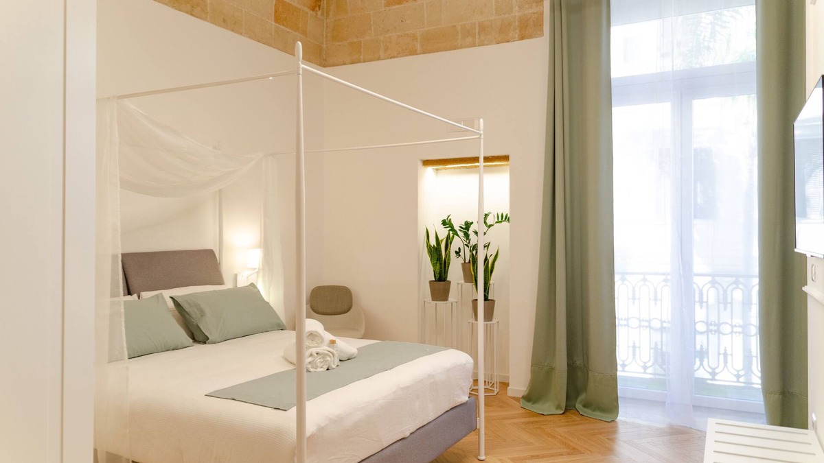 Brindisi Histotic Center Apartment | [ApuliaLux] San Lorenzo Luxury Apartment