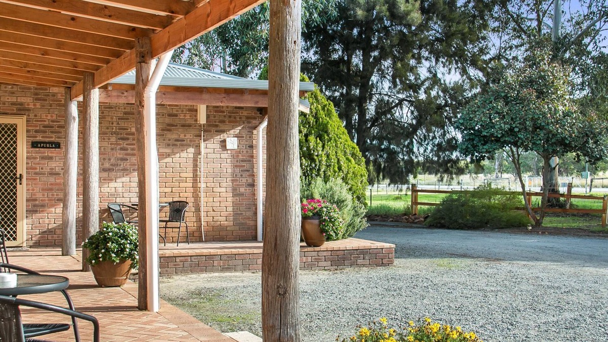 Haynes House | Apurla is "A Little Bit of Country in the City"