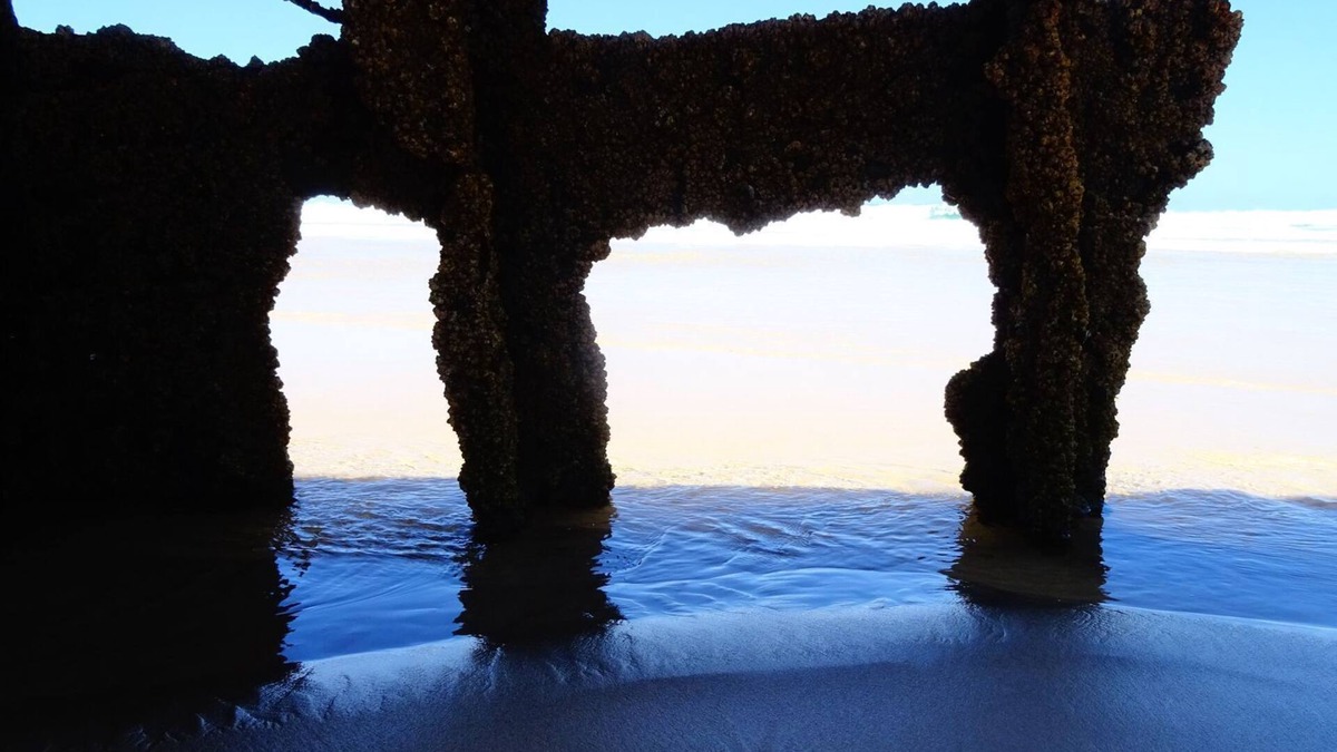 Eurong House | Apurla Island Retreat - Fraser Island