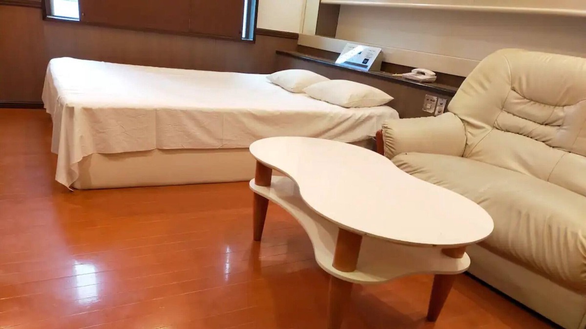Honjo House | AQA HOTEL / Honjo Saitama
