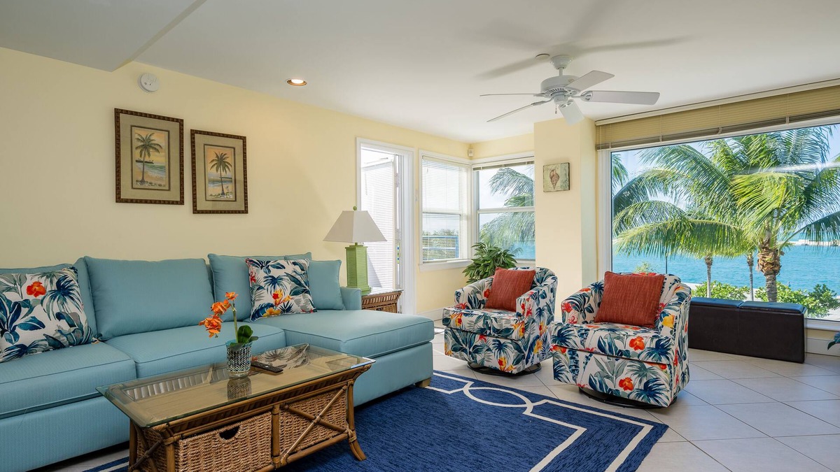 Truman Annex Condo | AQUA BREEZE at The Truman Annex in Key West