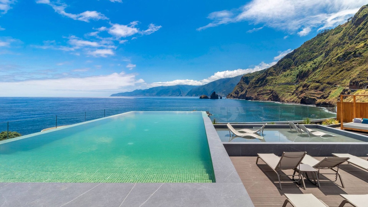 Porto Moniz Hotel | Aqua Natura Bay