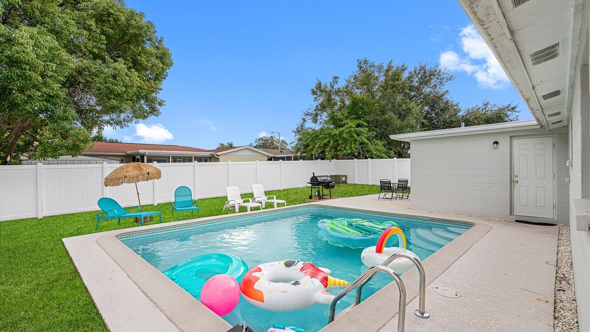 Regency Park House | Aqua Paradise House