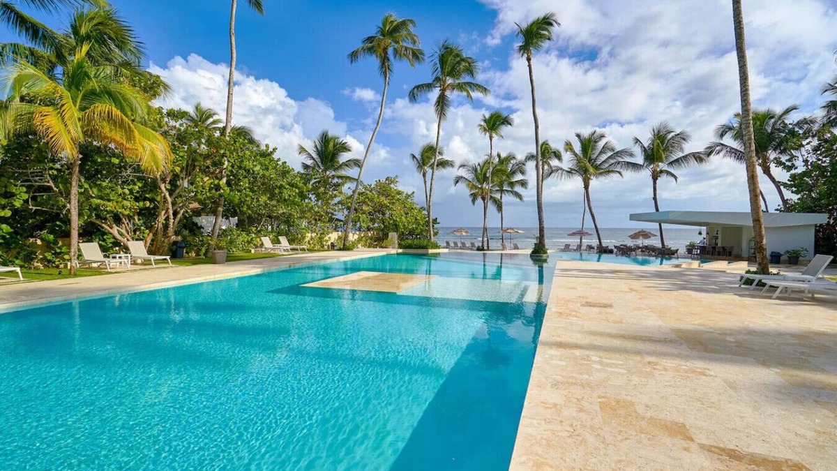 Juan Dolio - El Pueblo Apartment | Aquarella Caribbean Blue Summer Special GateAway