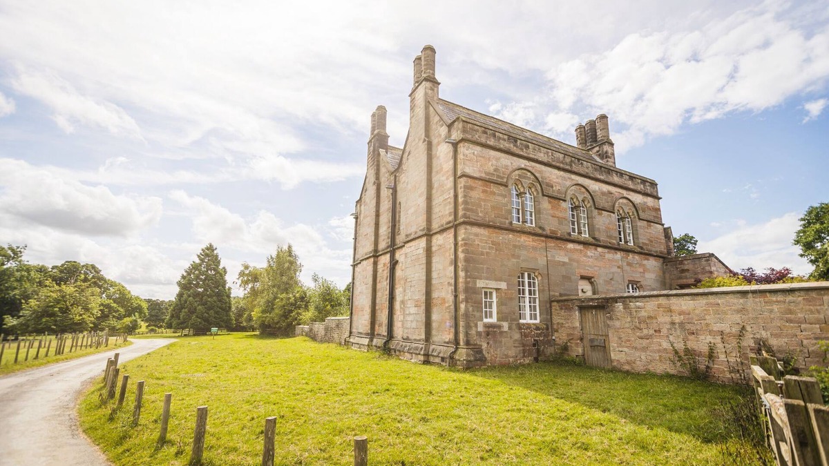 Richmond Other | Aquarius Rising - a house that sleeps 12 guests in 6 bedrooms