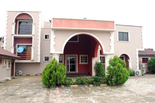 Surulere Cabin | Aquatic Suites Lounge -Classic Standard
