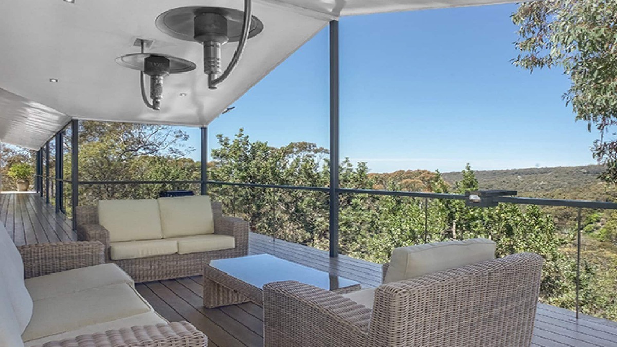 Wentworth Falls House | Arana A Little Blue Mountains Luxury