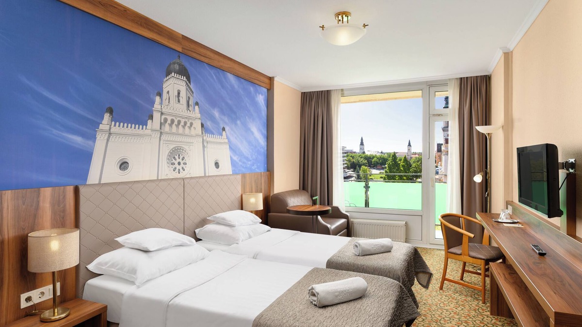 Kecskemet Hotel | Aranyhomok Business-City-Wellness Hotel