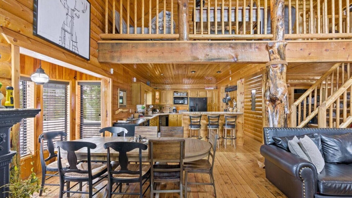 Duck Creek Village Cabin | Arapaho Luxury Retreat!