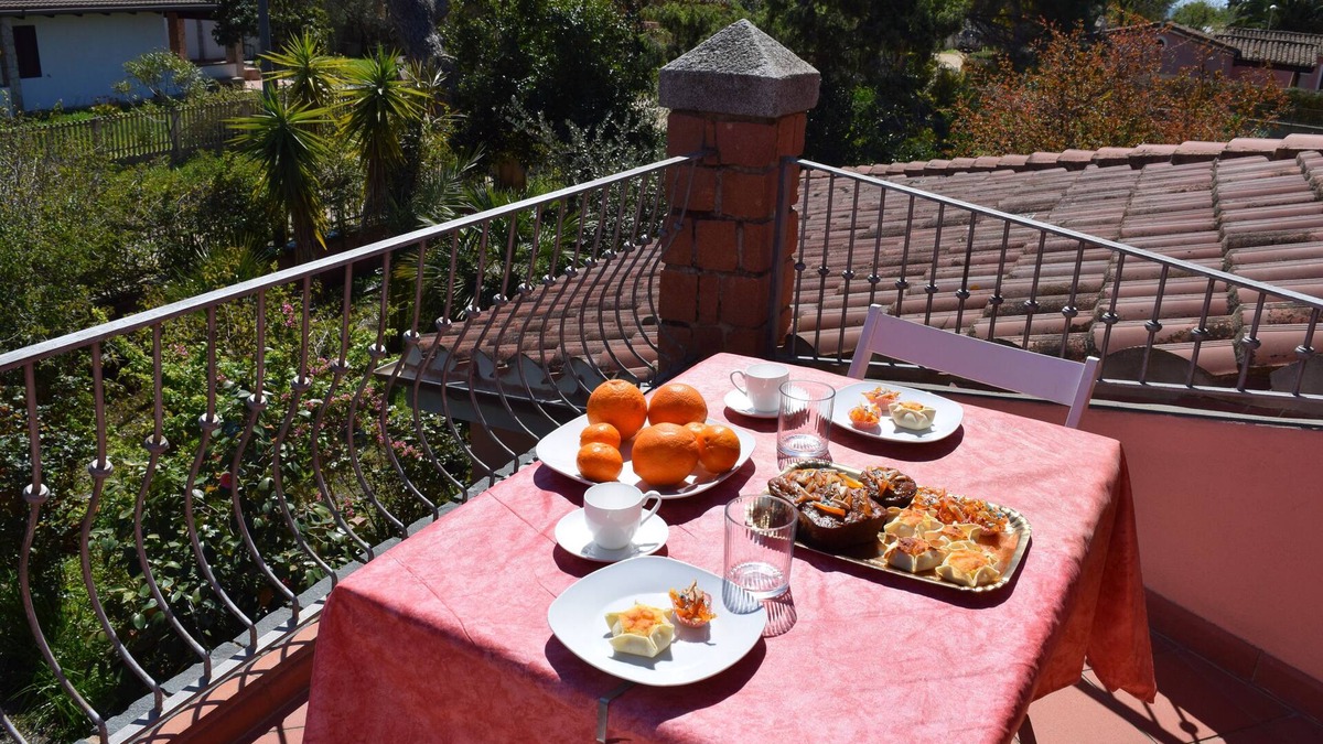 Arbatax Apartment | Arbatax, 200 metres from the beach: Apartment in villa with garden, 2 bedrooms