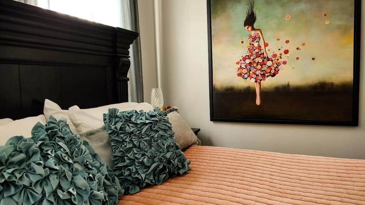 Arsenal Apartment | Arbor House-Blue 1