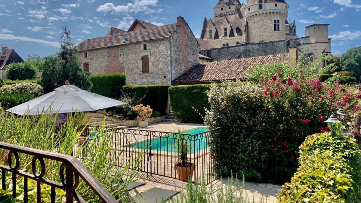 Castelnaud-la-Chapelle Cottage | Arc en Ciel des Milandes - Fabulous two bedroomed, two bathroom cottage