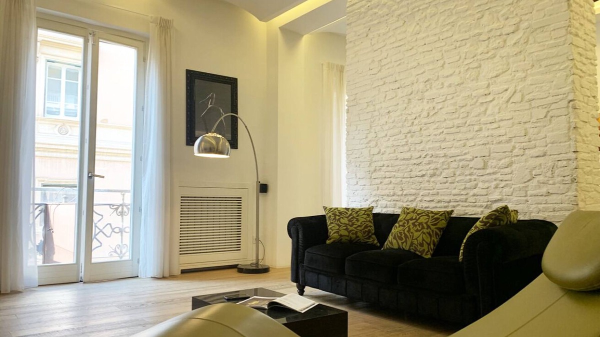 Rione II Trevi Apartment | ARCAsuite Tritone Luxury