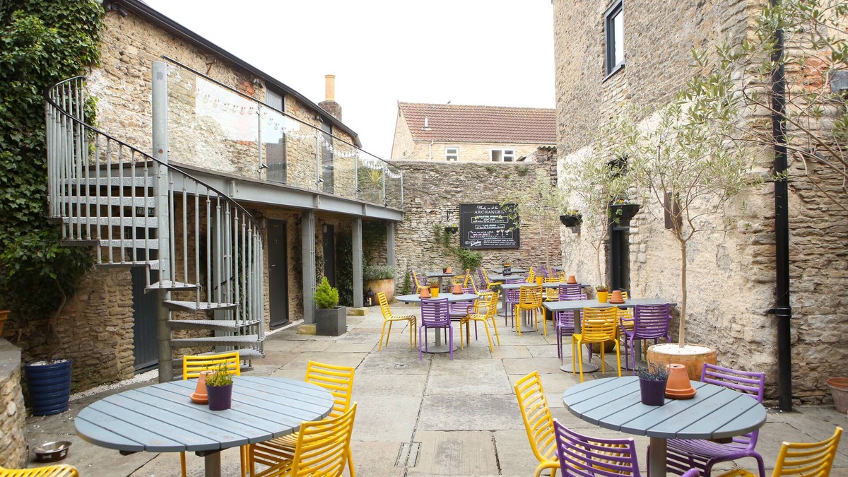 Frome Hotel | Archangel