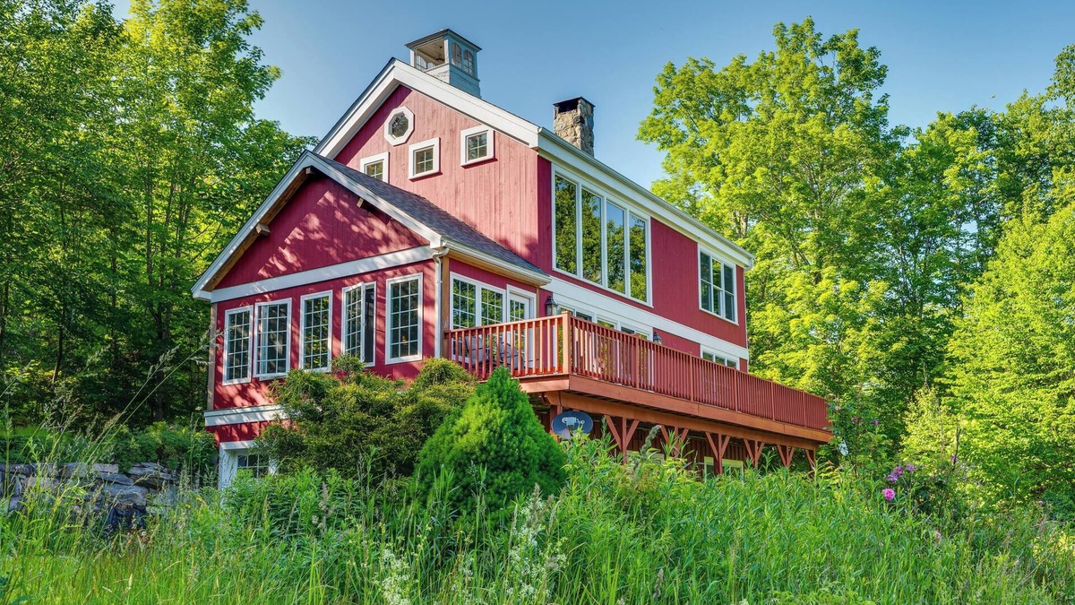 Franconia House | Architect-Designed Franconia Home: Hot Tub & Views