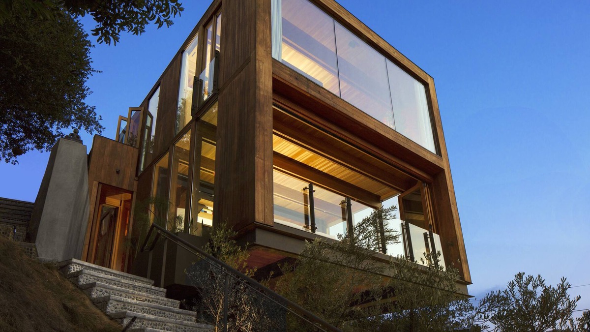 Hollywood Hills West House | Architectural 3BR “Stairway to Zen” w/Patio & Stunning Laurel Canyon View
