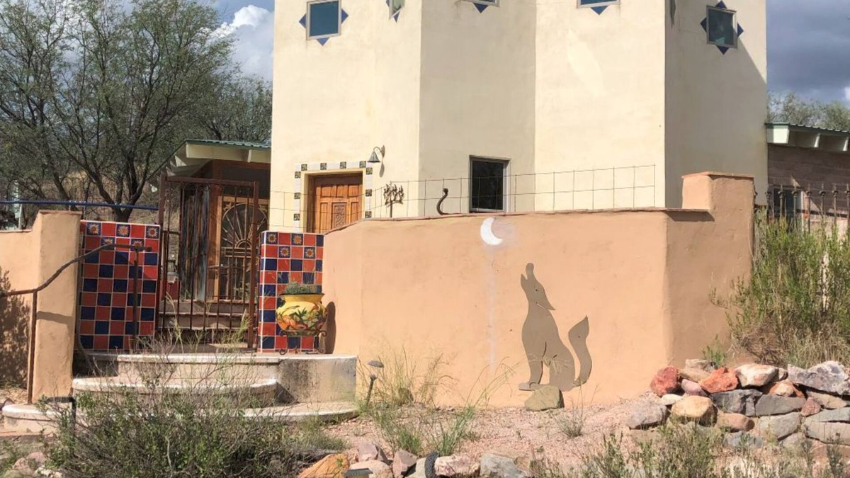 Patagonia Cottage | Architectural Gem in Patagonia, AZnPrivate 1-bedroom cottage with great views