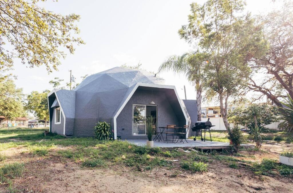 Haines City House | Architectural Gem - Modern Dome Home in Haines City