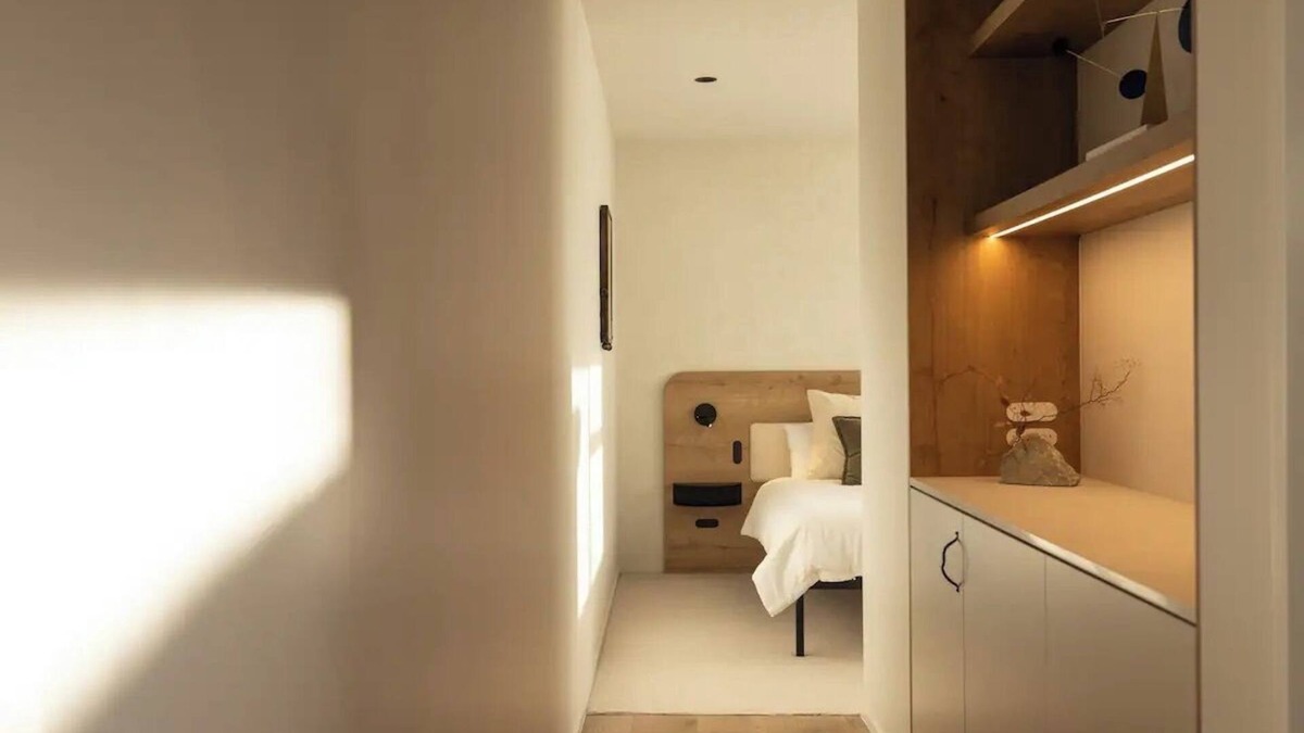 Poike Apartment | Architecturally Designed Suite - Tangaroa Studio
