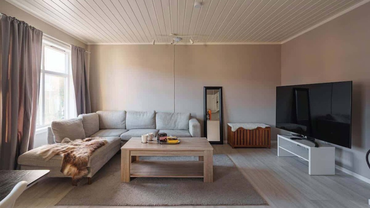 Tromso Apartment | Arctic Stay | 2 soverom | sentralt