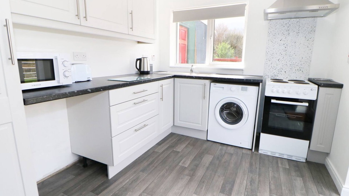 Coolcummisk Cottage | Ard Na Glen