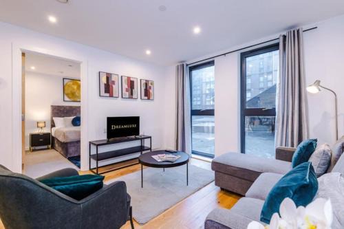 The Westside Apartment | Arden Suite - Discounted Stays!