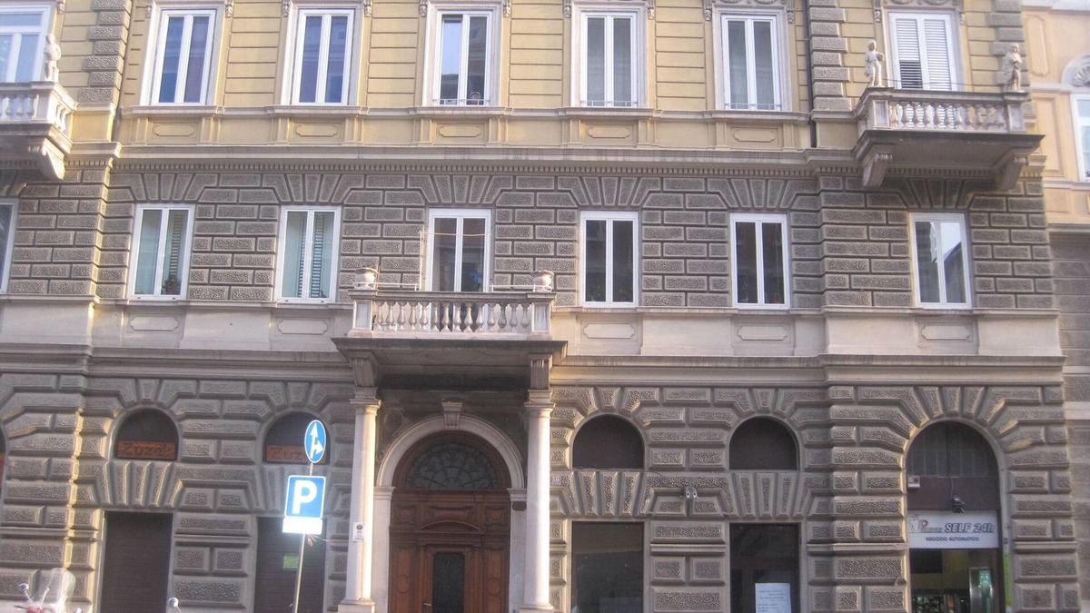 Roiano-Gretta-Barcola-Cologna-Scorcola House | Area39