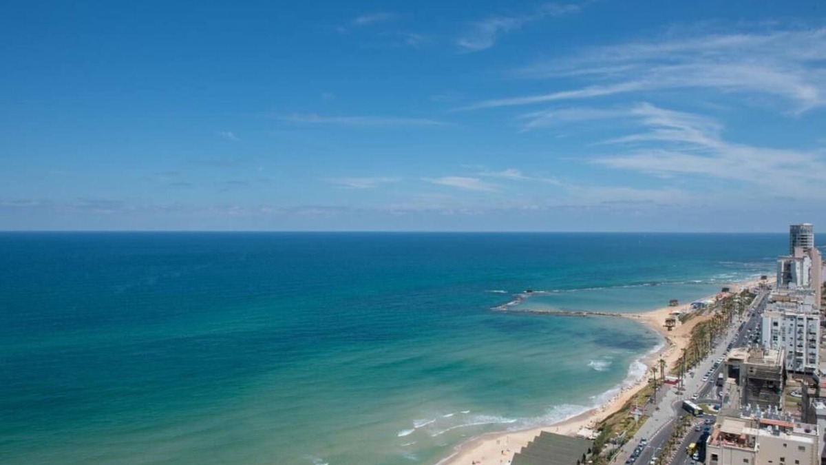 Bat Yam Hotel | Arena by the Beach